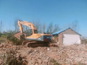 Excavadora de orugas multifunción de Corea Original usada Hyundai 215-9 Motor Yanmar Motor de alta eficiencia en buenas condiciones Venta - Product Image 4