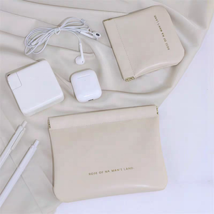 Logo personnalisé beige souple en cuir <span class=keywords><strong>PU</strong></span> grand porte-monnaie pochette pour écouteurs pochette à bijoux mignon pochette en <span class=keywords><strong>PU</strong></span> - Product Image 4
