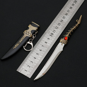Vente en gros 22cm Mini épée porte-clés trônes Arya Starks Catspaw métal jeu modèle artisanat cadeau décor Cosplay Collection - Product Image 3