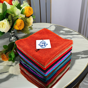Serviette de nettoyage de <span class=keywords><strong>voiture</strong></span> en tissu absorbant séchage rapide sans traces Serviette de séchage de <span class=keywords><strong>voiture</strong></span> en microfibre Serviette tricotée en chaîne - Product Image 4