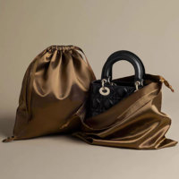 Haute qualité impression personnalisée Logo réutilisable voyage Portable couleur bonbon tissu de soie poussière Satin cordon pochette sac