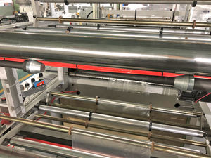 Máquina para Fabricar Bolsas de Plástico Transparentes de LDPE para Lavandería y Tintorería en Rollo - Product Image 6