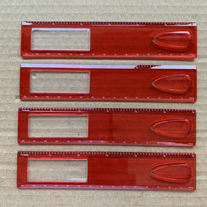 Оптовая продажа: линейка <span class=keywords><strong>3</strong></span>-в-<span class=keywords><strong>1</strong></span> с логотипом на заказ, 15 см, двойная шкала, с увеличительным стеклом и зажимом для заметок, прямая линейка для студентов - Product Image 4