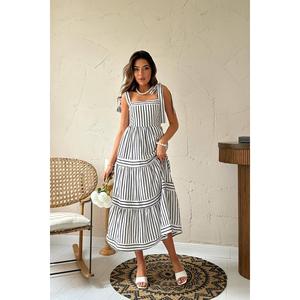 Vestido Negro a Rayas con Corte en A, Cintura Elástica, Cuello Cuadrado, Lazo Cruzado, Tejido Transpirable, Uso Diario Informal, Venta al Por Mayor - Product Image 4