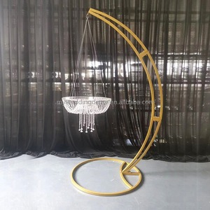 Decoraciones de Mesa de Boda Modernas y Duraderas de Alta Calidad K26, Arco de Metal Dorado de 90 cm con Soporte para Flores para Decoración de Cenas con Velas - Product Image 2
