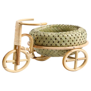 Panier à fruits en bambou tressé fait main, design en treillis rond, conteneur de rangement pour la décoration de la maison et la présentation de collations - Product Image 5
