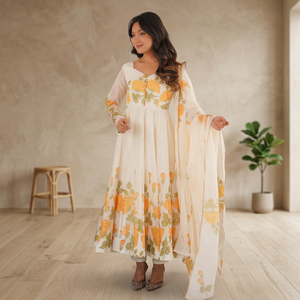 Presentamos el Nuevo Traje Maxi Anarkali de Diseñador en Estilo Elegante y Sencillo con Trabajo Koti en Seda Organza, Sin Arrugas, de Secado Rápido y Reversible - Product Image 1