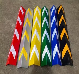 แผ่นกันกระแทกมุมสะท้อนแสงรูปตัว L สำหรับเสาจอดรถและผนังโรงรถ - Product Image 4