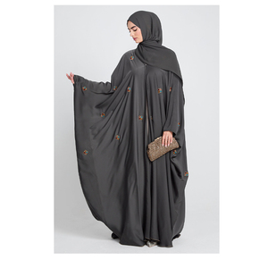 Abaya Formal Casual para Mujer, de Satén, Bordada a Mano, Elegante y de Lujo, Personalizada por LEDUO - Product Image 1