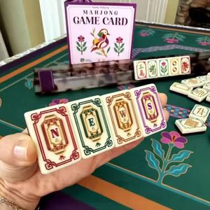 Jeu de Mahjong de Luxe en Acrylique Violet avec Design Écologique, Dominos Imprimés, Pieds Pliants pour Jeu de Table en Voyage - Product Image 5