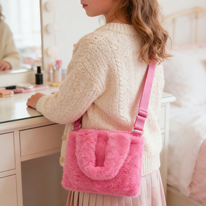 Bolsos de Mano de Peluche para Niñas, Nuevo Diseño, Lindos Bolsos Cruzados de Hombro para Mujer - Product Image 3