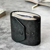 Dompet Uang Kulit PU Vintage Pendek Model Gulung dengan Kancing Penutup, Anti RFID, Ramah Lingkungan