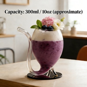Verre à vin fantaisie unique en forme d'écureuil vampire avec paille incurvée intégrée, <span class=keywords><strong>coupe</strong></span> à cocktail transparente, cadeau idéal pour bar et fête, verrerie - Product Image 1
