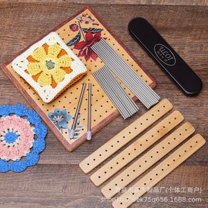 แผ่นไม้ไผ่สำหรับถักโครเชต์ พร้อมกล่องเก็บของและเข็มเหล็ก สำหรับงานฝีมือที่บ้าน - Product Image 3