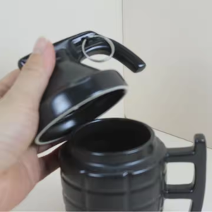 Wholesale Novelty 3D Porcelain <b>Ceramic</b> Cups Grenade Travel <b>Mug</b> Bomb Coffee <b>Mugs</b> <b>Ceramic</b> <b>Mug</b> for Tea Coffee With Lid - Product Image 4