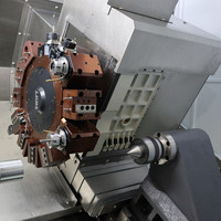 Centre de tournage CNC Chansin TCK-600 de Dongguan, Chine, avec commande numérique axes C/Y et contre-pointe pour l'usinage de métaux lourds