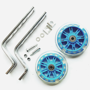 Roulettes pivotantes miniatures silencieuses et discrètes avec roues en fer et polyuréthane pour meubles de bureau et chaises pivotantes - Product Image 1