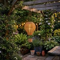 Lanterne solaire en forme de montgolfière, imperméable, suspendue, en rotin tressé, pour jardin, décoration LED, luminaire suspendu