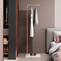 Porte-manteau en métal au Design moderne pour salon