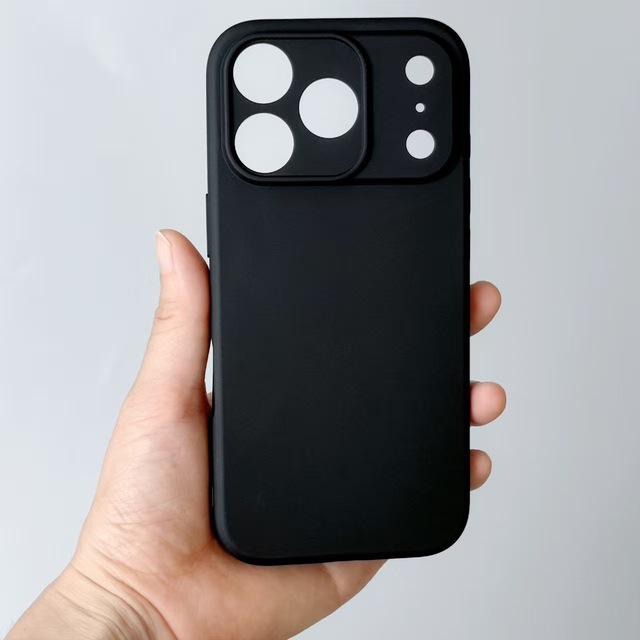 Matte Black TPU Phone Case for iPhone 17 Pro  17 Air 17 Pro Max Soft Silicone Shockproof Mobile Phone Cover