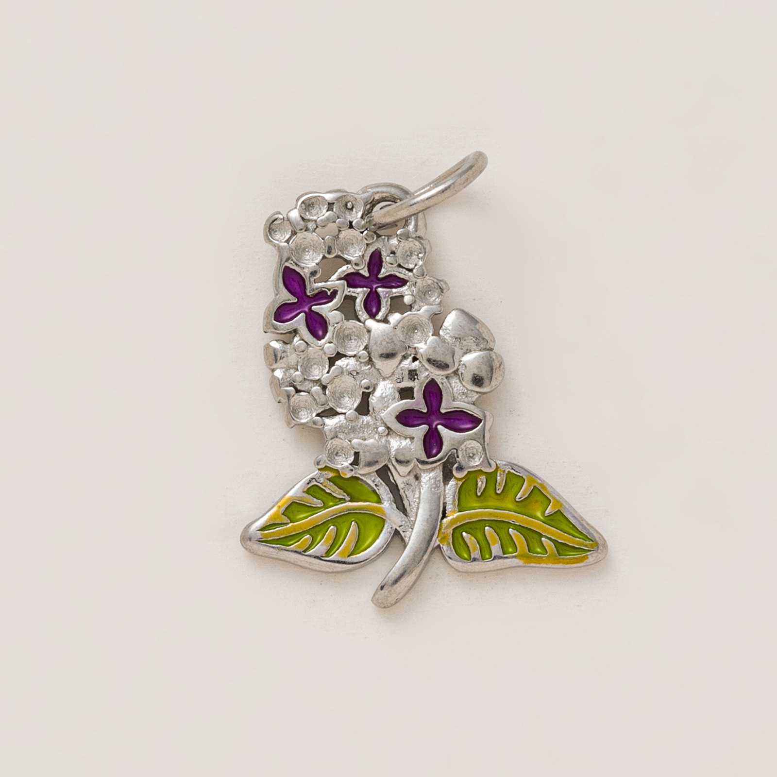 Fiore viola argentato
