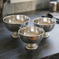 Ensemble de 3 bols à pieds en aluminium poli - Fabriqués à la main, sans plomb, durables, design classique, pour usage domestique