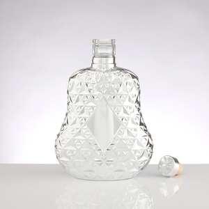 Bouteille à liqueur en verre électroplaqué à facettes en forme de <span class=keywords><strong>poire</strong></span> OEM 700 ml - Bouteille de spiritueux de luxe pour la <span class=keywords><strong>vodka</strong></span>, le whisky, le brandy avec logo personnalisé - Product Image 3