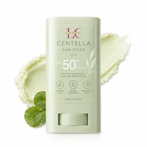 Stick solaire portable Lance OEM à la Centella SPF50 PA++++, résistant à l'eau, non gras, pour les voyages d'affaires en extérieur et l'usage quotidien - Product Image 1