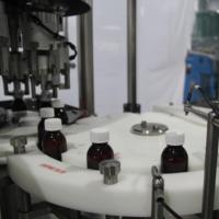 Máquina de Llenado y Tapado de Alta Velocidad para Jarabe Oral y Líquido Oral / Botellas de Plástico