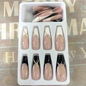 Juego <span class=keywords><strong>de</strong></span> <span class=keywords><strong>uñas</strong></span> <span class=keywords><strong>postizas</strong></span> a presión con diseño <span class=keywords><strong>de</strong></span> línea dorada brillante, cubierta completa francesa larga, ataúd reutilizable, Material hecho <span class=keywords><strong>de</strong></span> almendra <span class=keywords><strong>para</strong></span> <span class=keywords><strong>niñas</strong></span> - Product Image 4