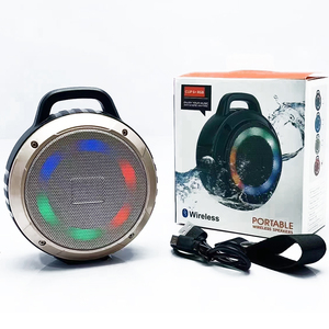 Clip6 + RG 5 Watt không dây di động mini âm nhạc stereo woofer Bass BT Loa ngoài trời đầy màu sắc RGB LED ánh sáng Loa FM Radio/TF - Product Image 3