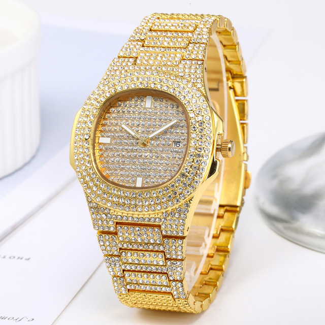 Cross-Border Starry Sky Charm Alloy Luxury Women's Watch 40mm Glass Full Diamond Pointer Calendar Quartz Movement 22mm 24 Hours