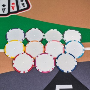 Lot <span class=keywords><strong>de</strong></span> jetons <span class=keywords><strong>de</strong></span> poker multicolores à 8 rayures en plastique ABS <span class=keywords><strong>de</strong></span> 11,5 g, jetons <span class=keywords><strong>de</strong></span> poker vierges, balles <span class=keywords><strong>de</strong></span> golf <span class=keywords><strong>de</strong></span> 40 mm sans bâtons pour le <span class=keywords><strong>jeu</strong></span> et les clubs - Product Image 1