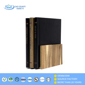 Ensemble de 3 planches à découper en bois massif de forme de <span class=keywords><strong>livre</strong></span>, design moderne et durable, bibliothèque avec support en bois - Product Image 1