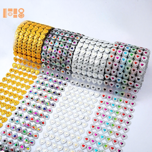 ริบบิ้นประดับคริสตัลพลาสติกราคาถูกแบบใหม่ปี 2025 สำหรับเย็บติด ตกแต่งงานเฉลิมฉลอง - Product Image 1