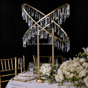 Décoration <span class=keywords><strong>de</strong></span> fête, perles en acrylique cristallines, support doré, <span class=keywords><strong>centre</strong></span> <span class=keywords><strong>de</strong></span> <span class=keywords><strong>table</strong></span> en métal doré pour mariage - Product Image 1