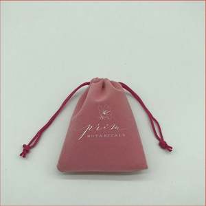 ถุงกำมะหยี่สีชมพูแบบมีเชือกผูก สำหรับใส่ของขวัญงานแต่งงาน ใส่เครื่องสำอาง ใส่เครื่องประดับ - Product Image 2