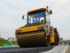 รถบดอัดไฮดรอลิกแบบสั่นสะเทือน รุ่น 6212E น้ำหนักใช้งาน 12 ตัน เครื่องยนต์ดีเซล - Product Image 2