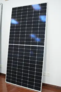 Panel solar de silicio monocristalino flexible de alto voltaje 350-385W para el hogar