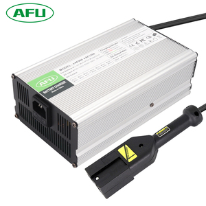 Chargeur de batterie Lifepo4 haute efficacité 58.4V 15A pour chargeur de chariot de <span class=keywords><strong>golf</strong></span> 16S 51.2V Lifepo4 batterie chargeur de batterie 48V - Product Image 5