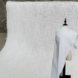 <span class=keywords><strong>Tissu</strong></span> jacquard gaufré 3D JS220329B pour robes de mariée, robes de soirée, manteaux, robes et utilisation décorative <span class=keywords><strong>des</strong></span> créateurs de mode - Product Image 1