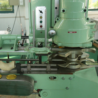 Machine de capsulage automatique de boîtes de conserve personnalisée à bas prix Machine de remplissage de boîtes de conserve en aluminium pour animaux de compagnie en étain