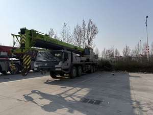 Grúa sobre camión Zoomlion ZTC550H usada de 55 toneladas a bajo precio, grúa móvil Zoomlion usada de 25, 30, 50 y 55 toneladas - Product Image 2