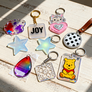 Custom Acrylic Keychain Variety Unique Designs Joy Text Cat Heart Polka Dots Star Shapes Rainbow Teardrop Floral Plastic Crafts