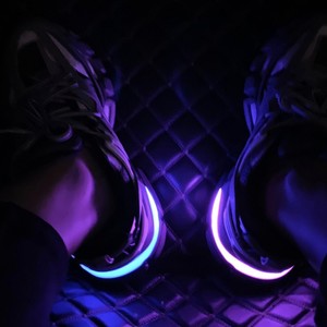 Calzado Deportivo Casual Retro 3.0 con Luces LED para Hombre y Mujer, Marca de Diseño de Lujo 2026, Suela Gruesa, Parte Superior Ligera, Zapatos para Caminar - Product Image 1