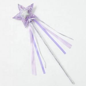 Venta al por Mayor de Varitas de Hadas Personalizadas con Lentejuelas, Diseño de Estrella de Cinco Puntas y Calabaza, Varita Mágica Hecha a Mano para Fiestas de Halloween - Product Image 1