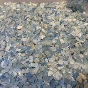 Cristales naturales de alta calidad, gravas, venta al por mayor, chips de <span class=keywords><strong>cristal</strong></span> de <span class=keywords><strong>Aguamarina</strong></span> azul cielo para regalo - Product Image 1