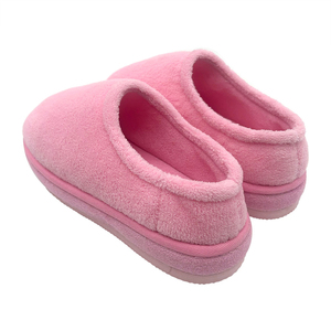 Pantofole <span class=keywords><strong>da</strong></span> <span class=keywords><strong>donna</strong></span> leggere con fondo chiuso e soletta in memory foam, in pile corallo rosa, con plateau - Product Image 3