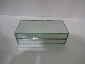 Caja Organizadora de Joyas de Reciente Llegada con Forma Rectangular y Cristal de Estilo Antiguo - Product Image 3