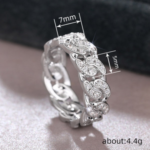 Anello Minimalista di Design per Donne, Elegante Gioiello da Dito alla Moda - Product Image 4